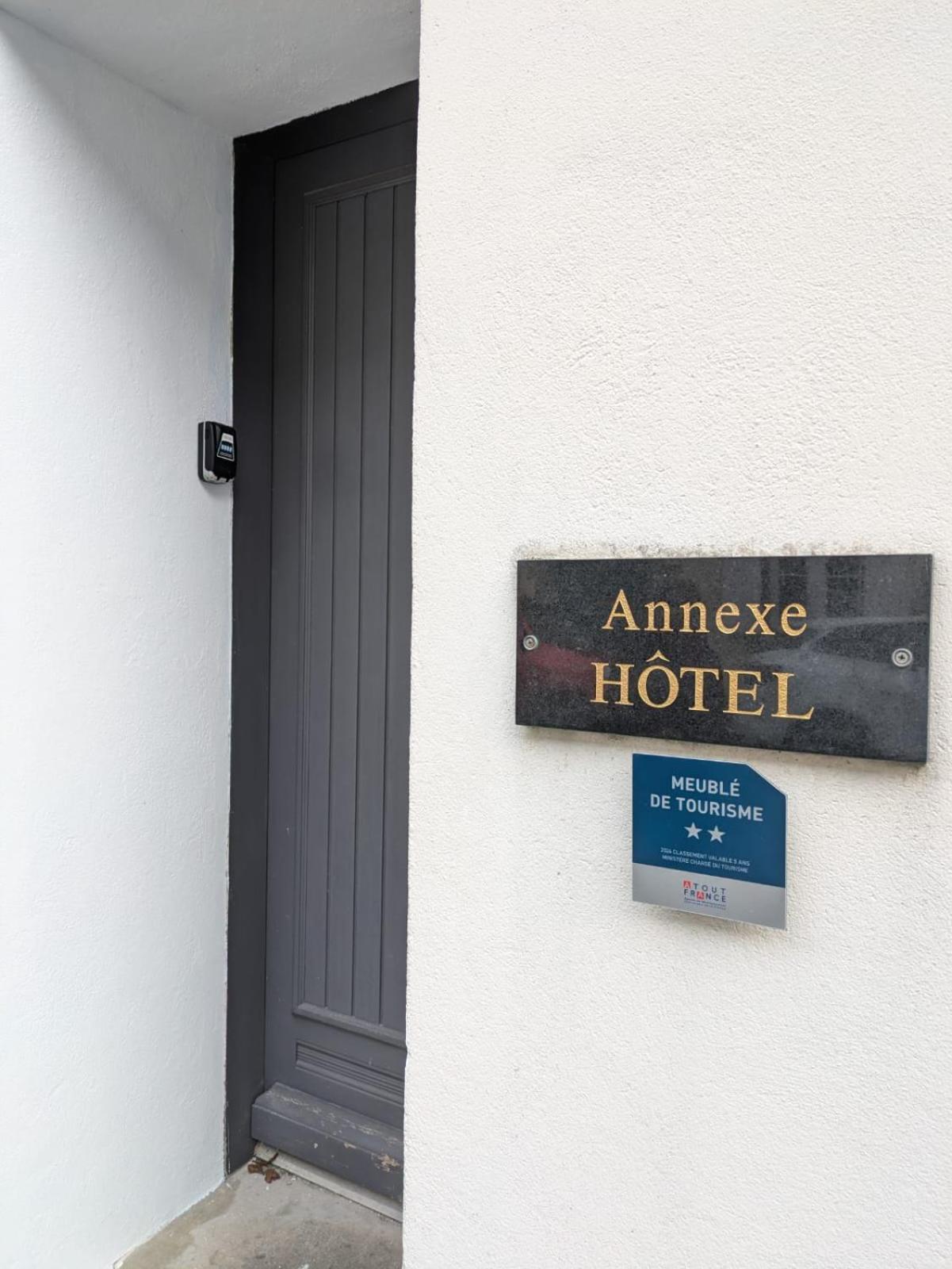 L'Annexe Residence Hoteliere Classee Pontivy Exterior foto